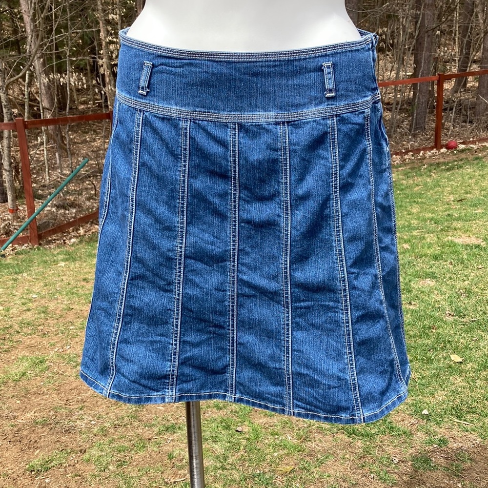 Christiana Zinn multi panel bell shaped denim skirt with belt loops size 14